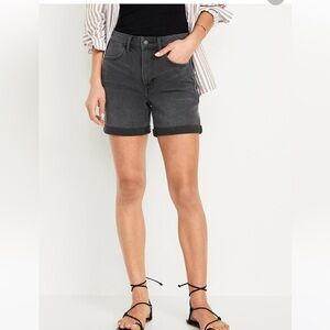 Old Navy Faded Black Slim Built in Flex Raw Hem Bermuda Jean Short -NWOT-Sz36☀️‌